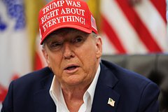 &laquo;Крупные санкции или ничего&raquo;. Трамп анонсировал &laquo;очень важное решение&raquo; по Украине