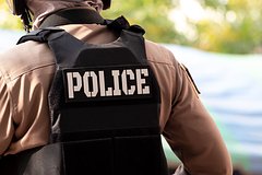 Наркоторговец в Таиланде выстрелил в задолжавшего ему деньги за марихуану туриста