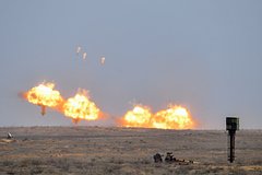 Около 10 взрывов прозвучало в российском регионе