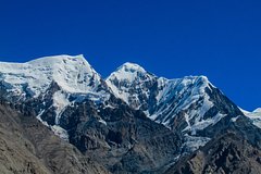 Застрявшая в горах россиянка оказалась рядом с не выжившим 10 лет назад альпинистом