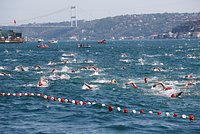 Жена пропавшего в Босфоре пловца обратилась за помощью к российским туристам