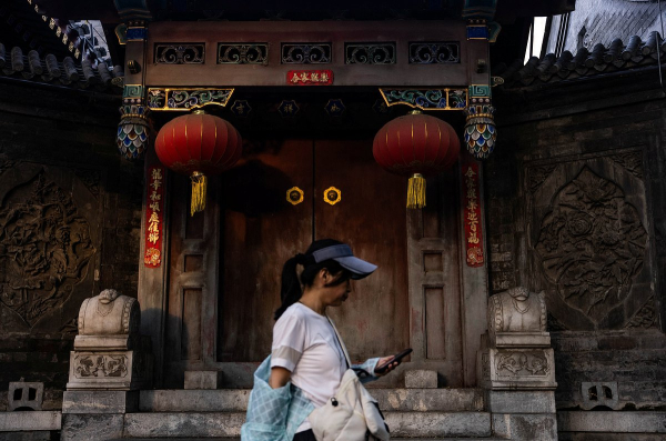 Китай вводит безвизовый режим для россиян. Когда он начнет действовать и как будет работать?