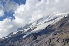 На Эльбрусе нашли мертвым пропавшего туриста из Белоруссии