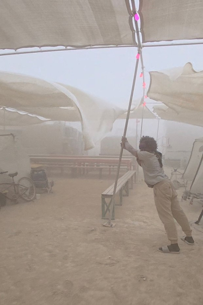 На крупнейшем фестивале в США впервые в истории жестоко убили человека. Им оказался россиянин. Что об этом известно?