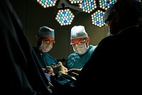 Названы невозможные для замены ИИ 5 профессий