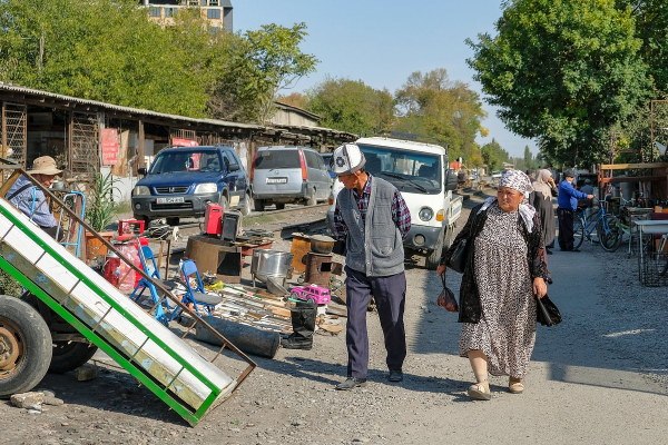 &laquo;Не должно быть новостей о проститутках&raquo;. Киргизия переименовала один из крупнейших городов. Есть ли здесь антироссийский посыл?