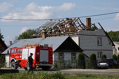 НЛО разнес дом в Польше. В Варшаве через неделю разобрались: это была американская ракета