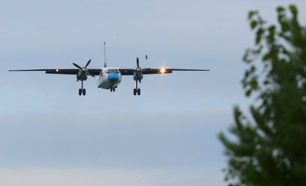 В России самолет с пассажирами впервые столкнулся с беспилотником. Что об этом известно?