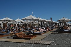 В Сочи продлили ограничение на доступ к пляжам