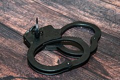 Задержан третий подозреваемый по делу о продаже суррогатного алкоголя в Ленобласти