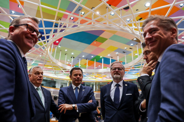 &laquo;Зайдет слишком далеко&raquo;. В ЕС растет недовольство антироссийским курсом. К каким последствиям это может привести?