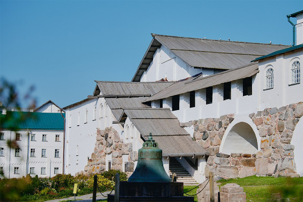 Север помнит. Почему поездка на Соловецкие острова может стать одной из самых незабываемых в жизни?