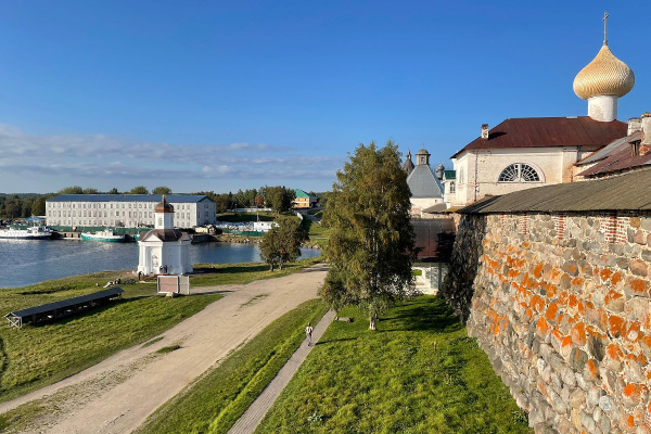 Север помнит. Почему поездка на Соловецкие острова может стать одной из самых незабываемых в жизни?