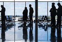 Сотни туристов застряли в российском аэропорту в ожидании вылета в Турцию