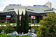 В двух российских аэропортах введены ограничения на полеты